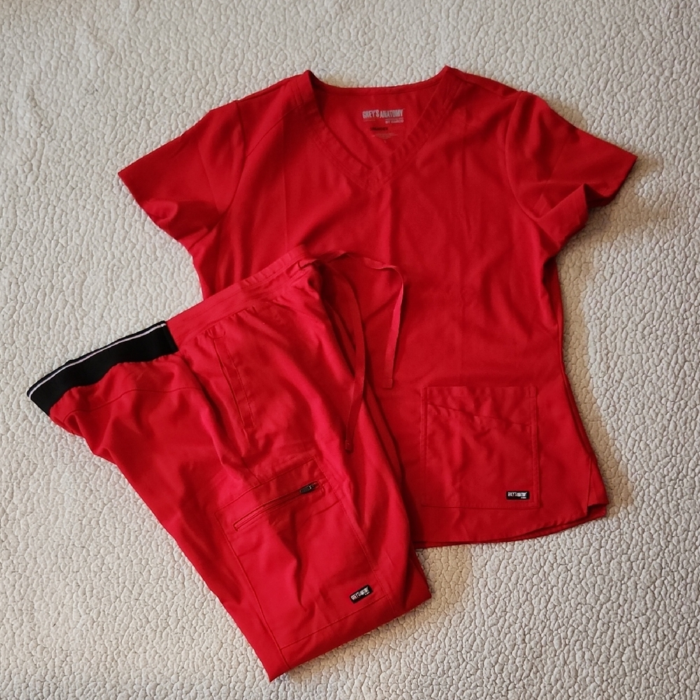Greys Anatomy Women's Red V-Neck Scrub Top -
